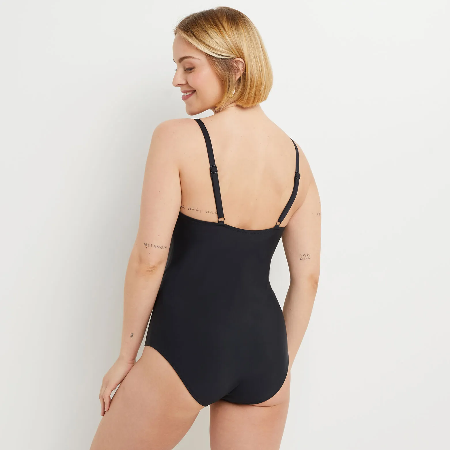 Lana MAILLOT DE BAIN UNE PIECE EMBOITANT NOIR 6 Lana MAILLOT DE BAIN UNE PIECE EMBOITANT NOIR – Image 4